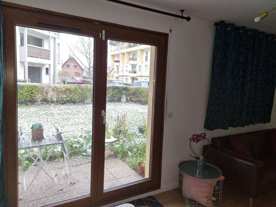 L'Univers Au Blanc. Strasbourg Exteriör bild
